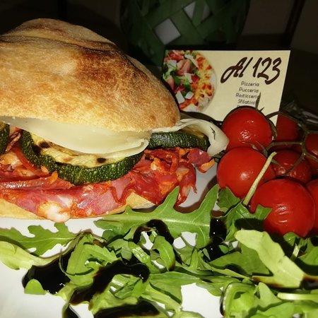 Al 123 pucceria pizzeria